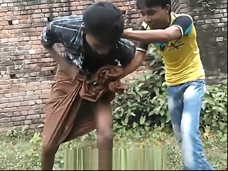 indian stripped friends